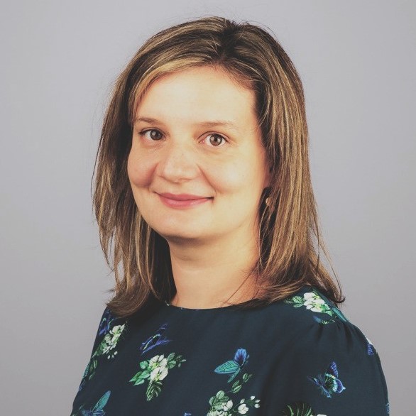 Dr. Monica Abrudan